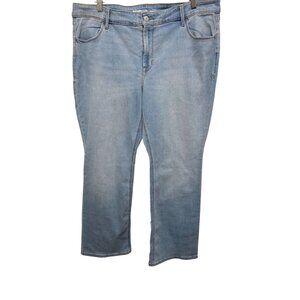Old Navy Women's Size 18 Mid-Rise Wow Boot Cut Jeans Light Blue Denim